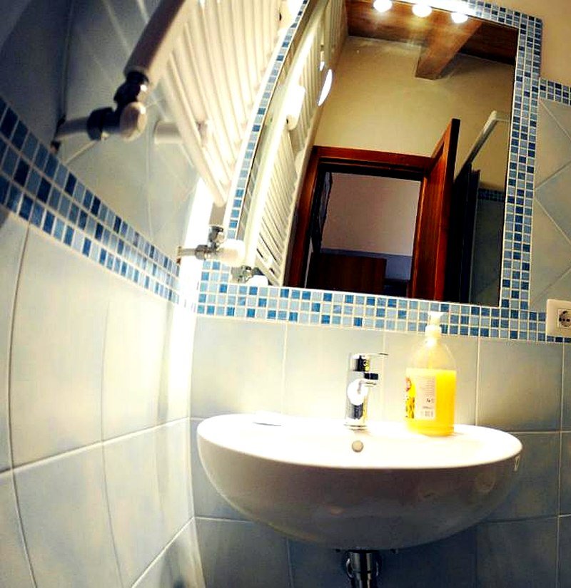 Bathroom tile detail